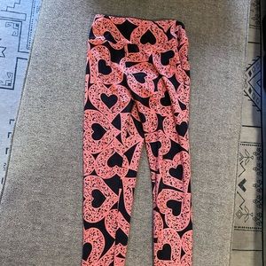 Lularoe heart leggings